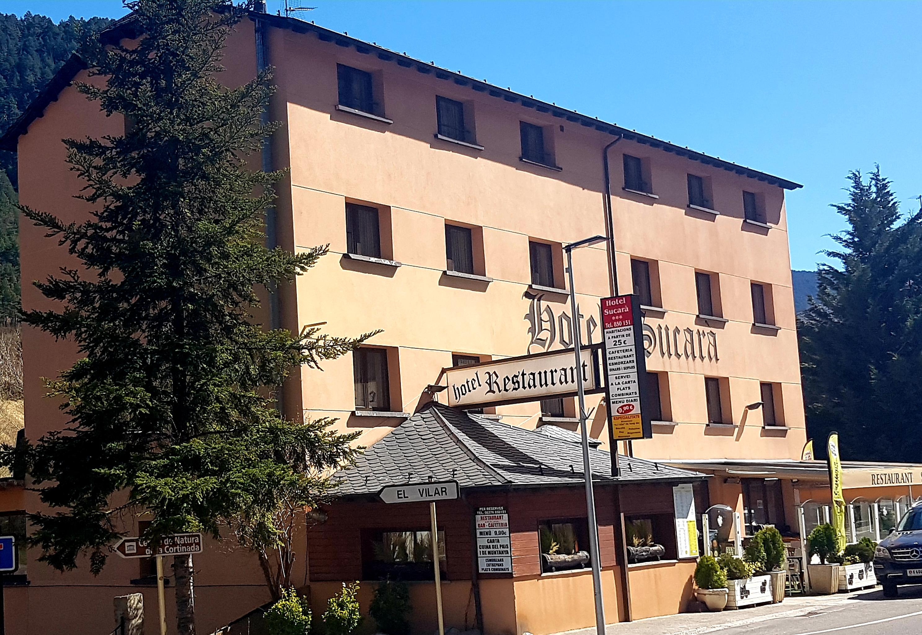 Hotel Sucara La Cortinada Buitenkant foto