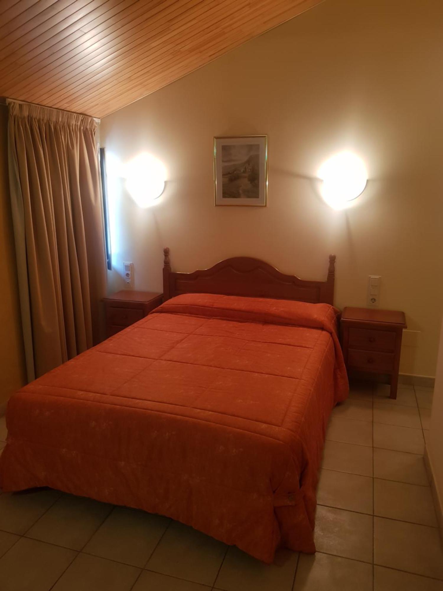 Hotel Sucara La Cortinada Buitenkant foto
