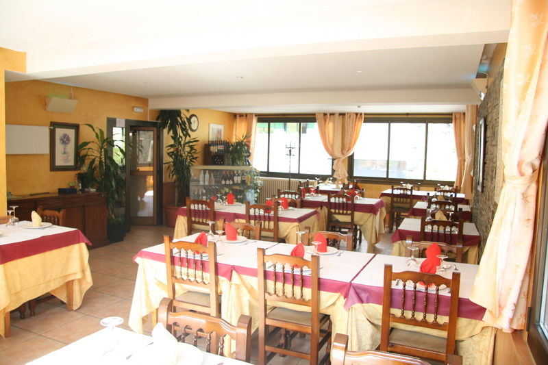 Hotel Sucara La Cortinada Buitenkant foto