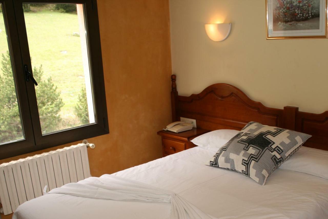 Hotel Sucara La Cortinada Buitenkant foto